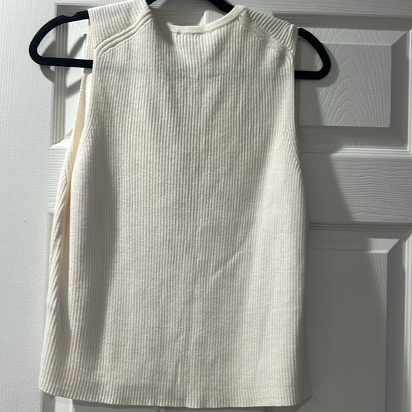 Cream Sleeveless Abercrombie and Fitch Tie-Front Top - Picture 4 of 4